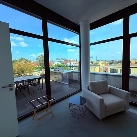 Apartament Stralau360 - Exclusive Penthouse With Sauna & Panoramic Rooftop Berlin