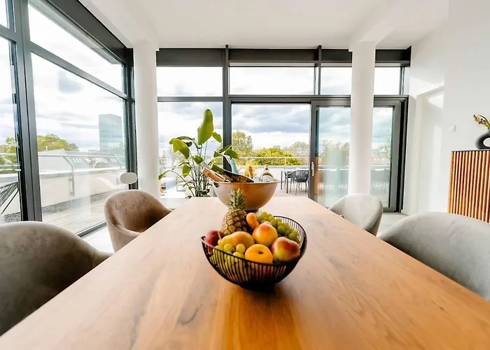 Stralau360 - Exclusive Penthouse With Sauna & Panoramic Rooftop アパート