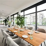 דירה Stralau360 - Exclusive Penthouse With Sauna & Panoramic Rooftop